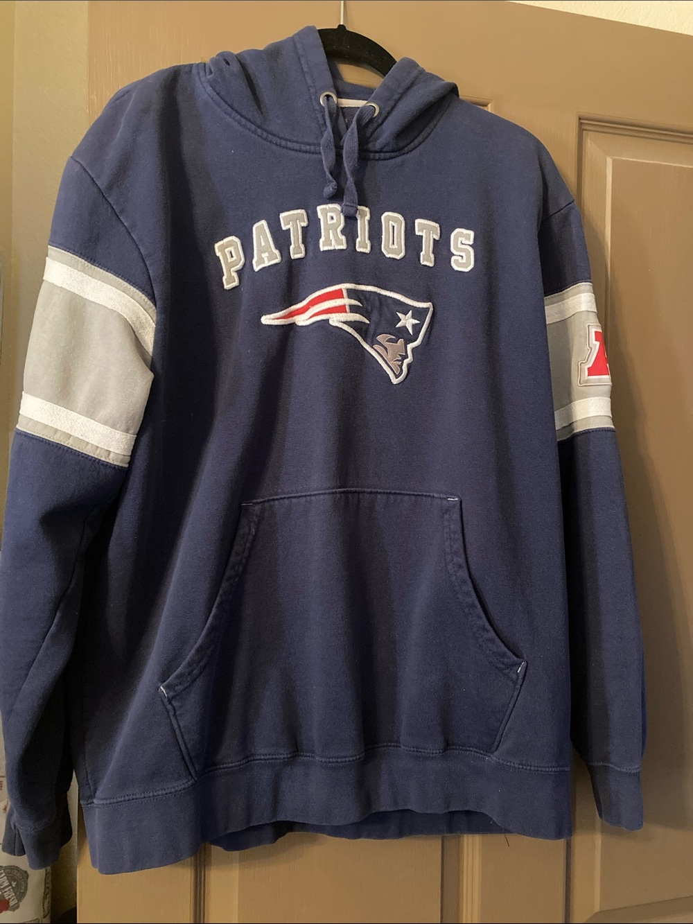 NFL TEAM APPAREL New England Patriots Men's Hoodie Sweatshirt